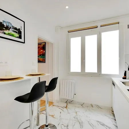 Apartment Cosy Au Parc Des Buttes Chaumont