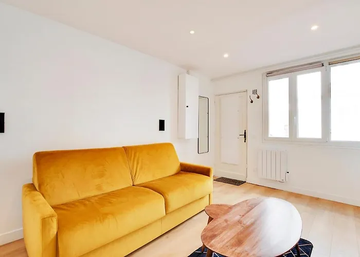 Cosy Au Parc Des Buttes Chaumont * Parijs